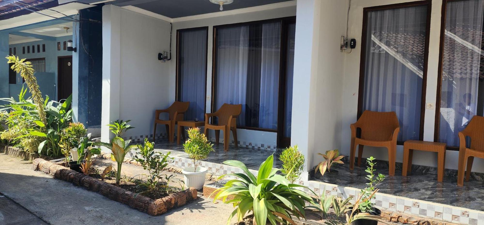 Sakila Homestay Kuta  Kültér fotó